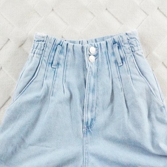 Zara Pleated High Waist Jean Shorts Womens 2 Light Wash Blue Denim - Picture 2 of 10
